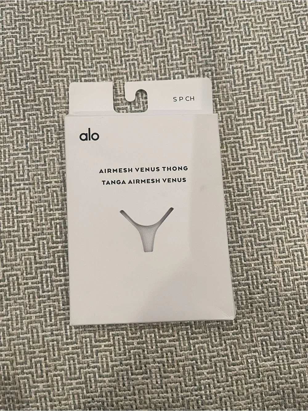 Alo Yoga Airmesh Venus Thong White Size Small NWT